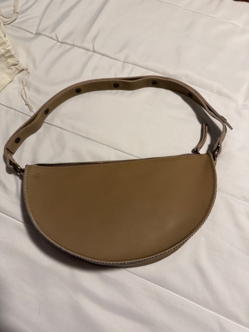 New Lyons leather biggy bee bag with matching wallet